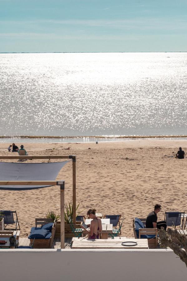 Hotel Le Rivage Vue Sur Mer - シャトライヨン・プラージュ エクステリア 写真