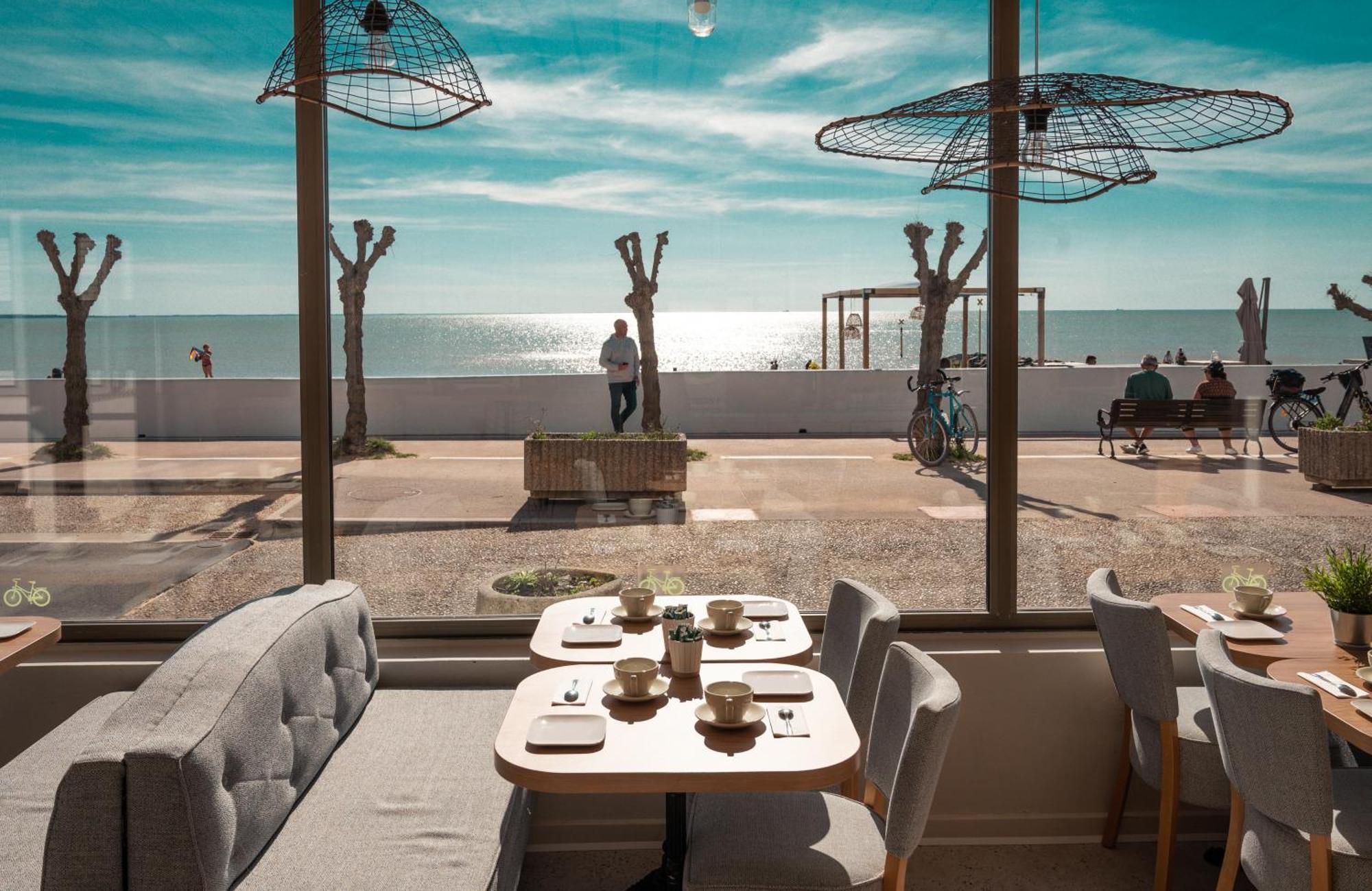 Hotel Le Rivage Vue Sur Mer - シャトライヨン・プラージュ エクステリア 写真